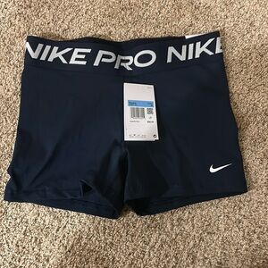 Women’s medium Nike pro navy volleyball spandex